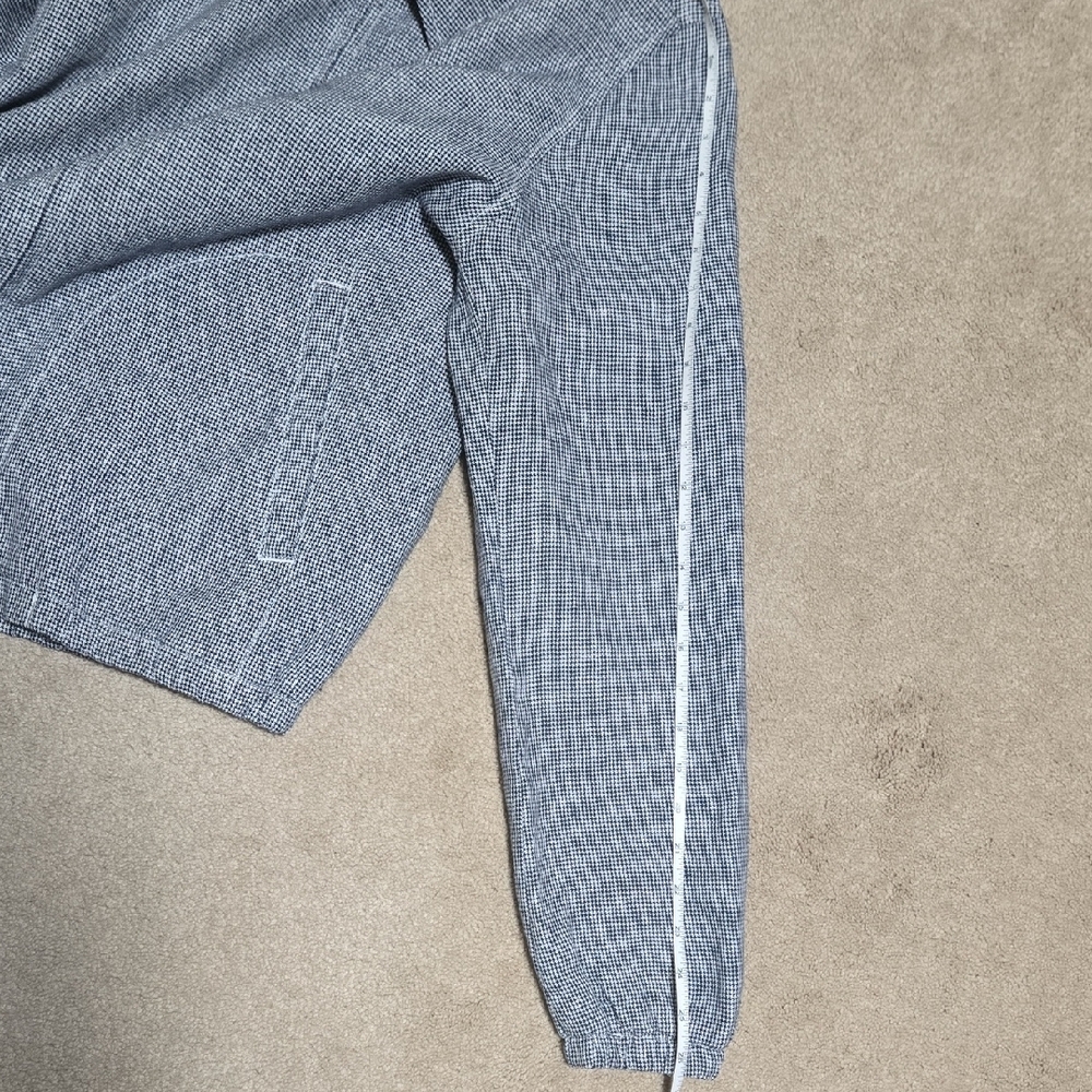 J. Crew Men's Navy Checkered Lightweight Jacket - Picture 14 of 16